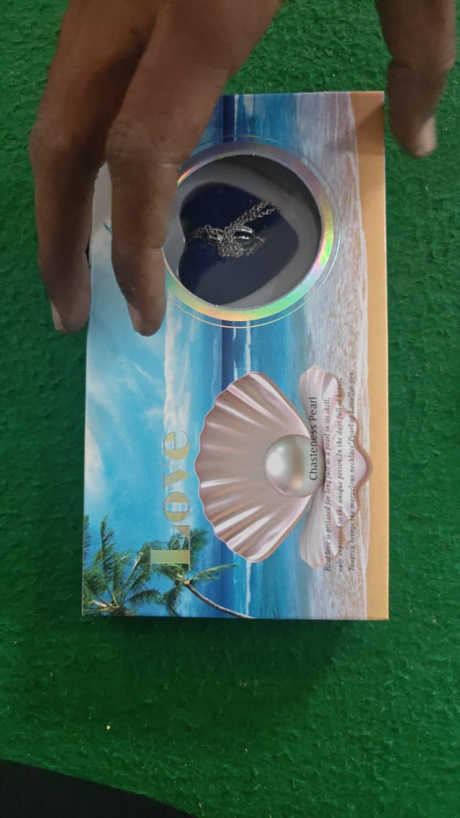 Ocean Love Freshwater Pearl Necklace Set – Real Pearl in Shell (Silver Finish)